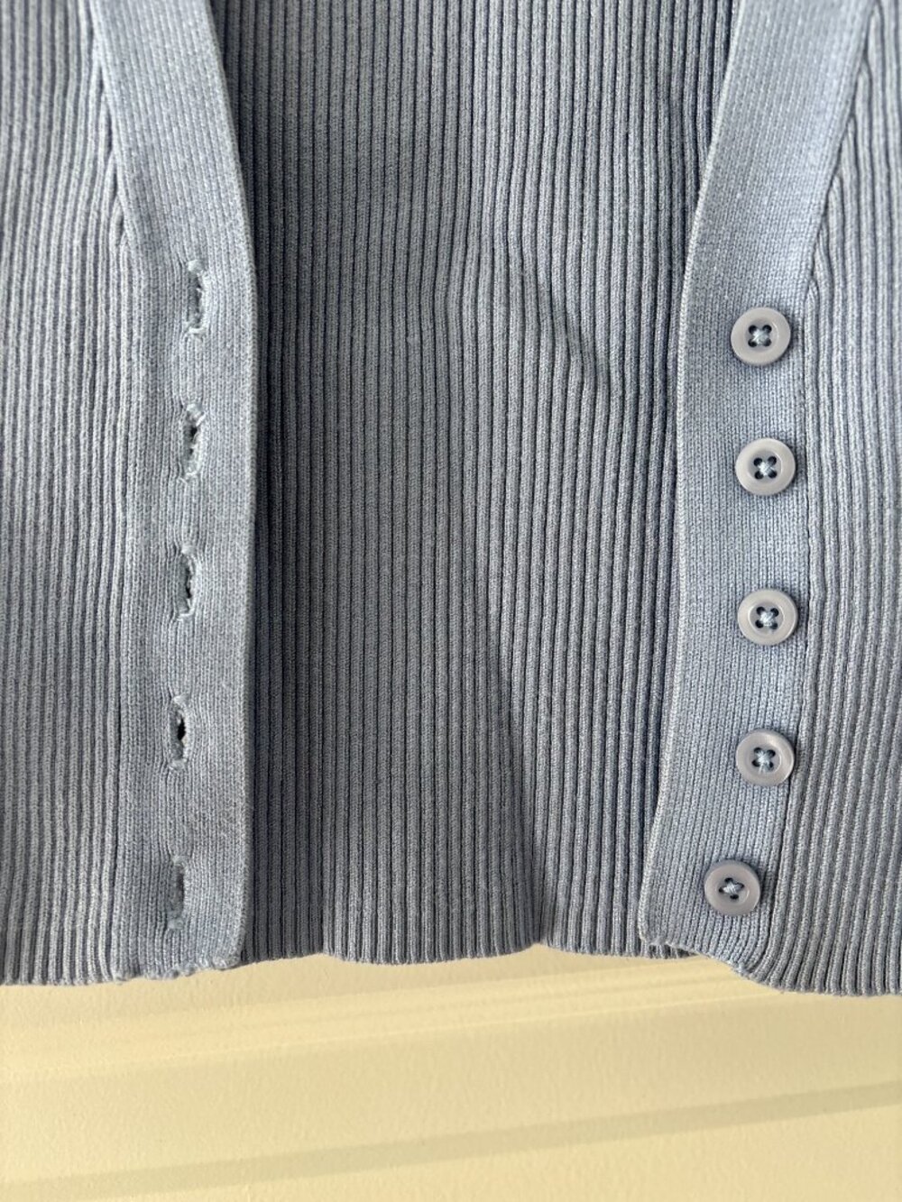 ✨ Zara Cropped Ribbed Cardigan – Light Blue ✨ - Picture 2 of 8